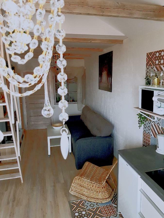 Dp Art 14 Old Town Self Check In Appartement Kaunas Buitenkant foto